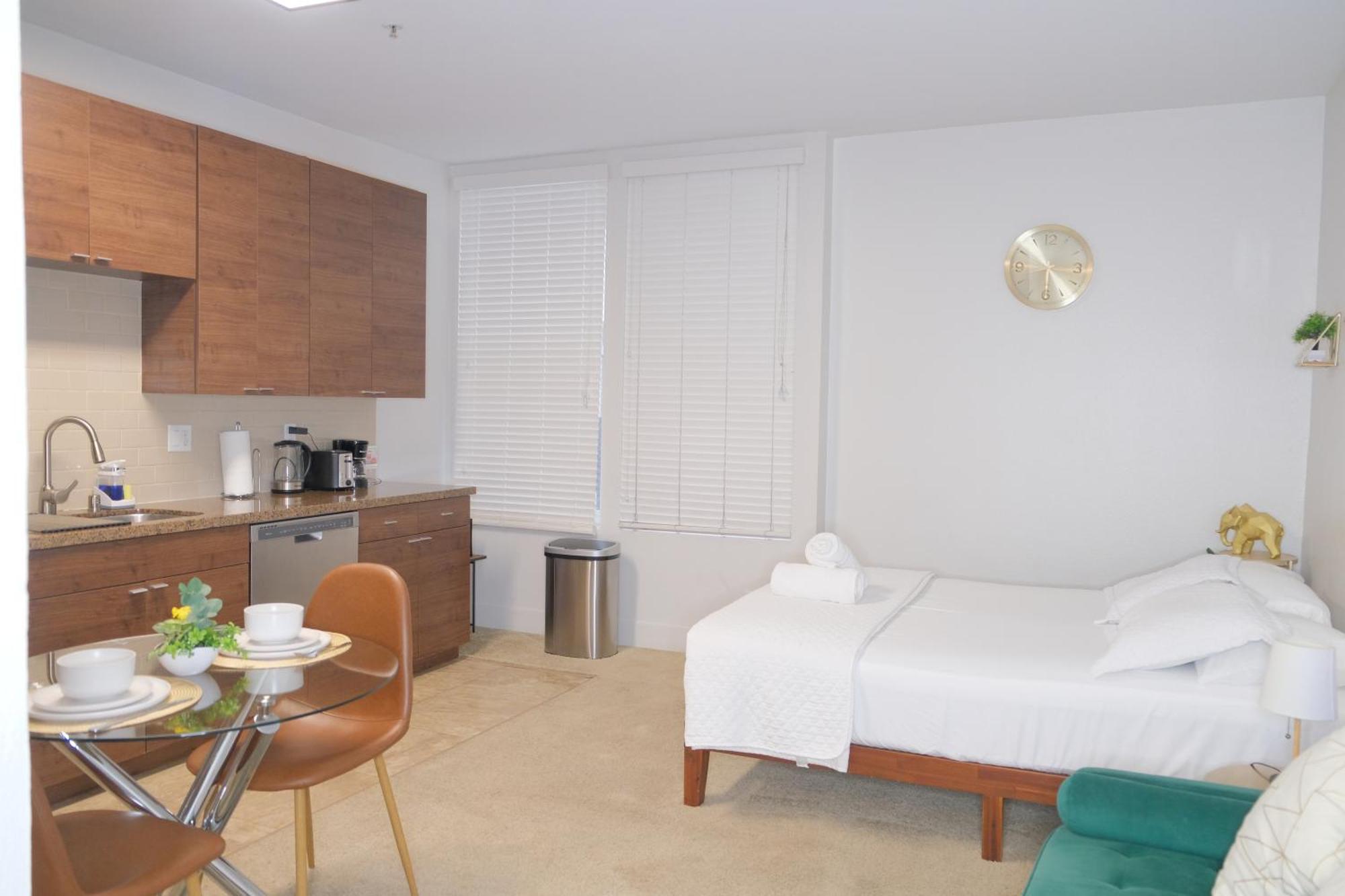 Exclusive In Mdr-venice With Pool, Gym & Hottub Appartamento *